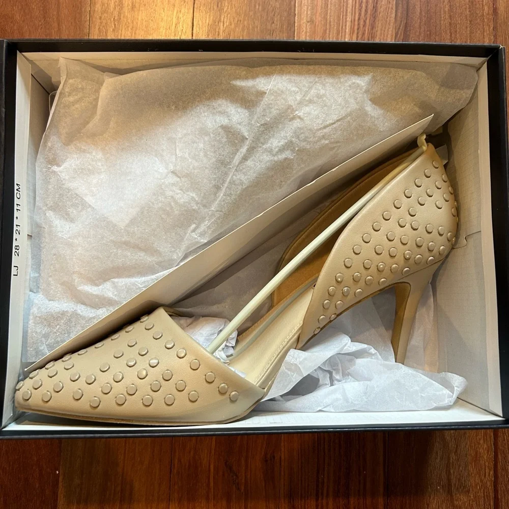 French Connection Women's Forever Studded Two-Piece Pumps Heels nude/beige NIB